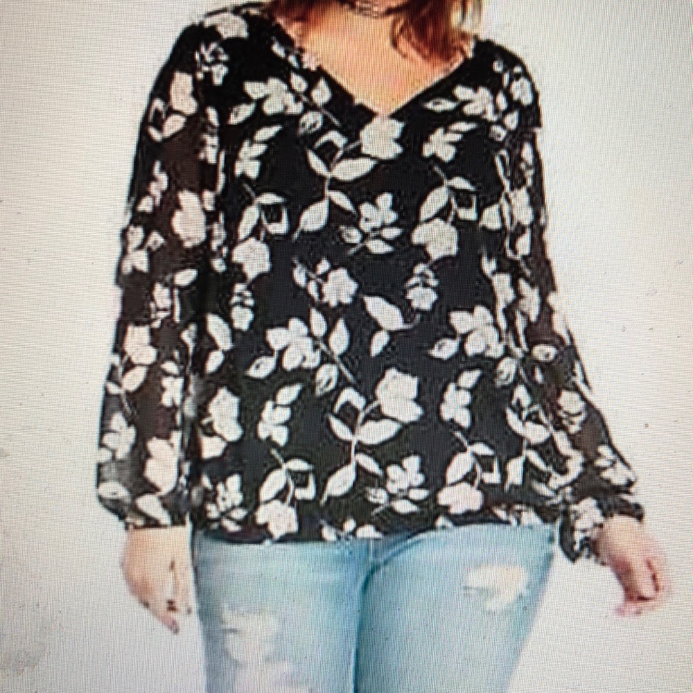 TORRID EUC black floral print cross back blouse top w/banded bottom size 0 = LG